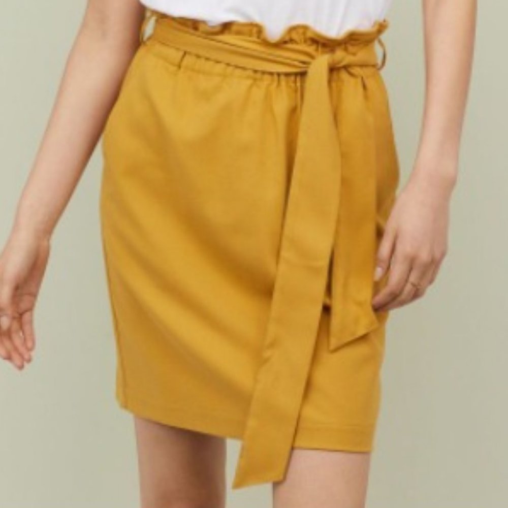 H&M Dark Yellow Mini Skirt